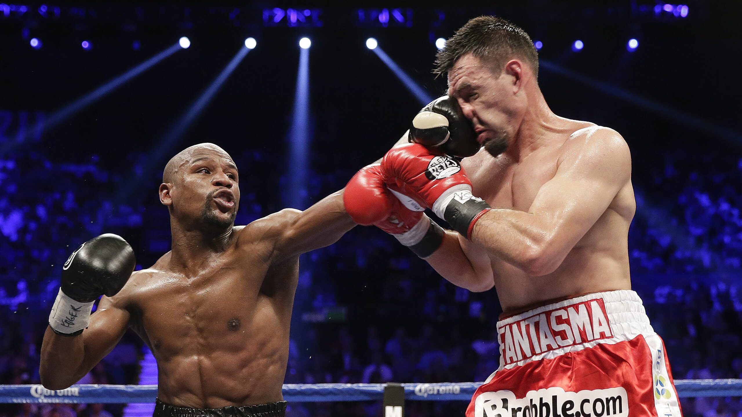 快船发布《队史十大逆转战》纪实短片，快船30分大逆转勇士